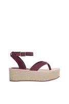 Leather wedge sandals
        
      
      

      
        
    
      
        
          £39... | PULL and BEAR UK