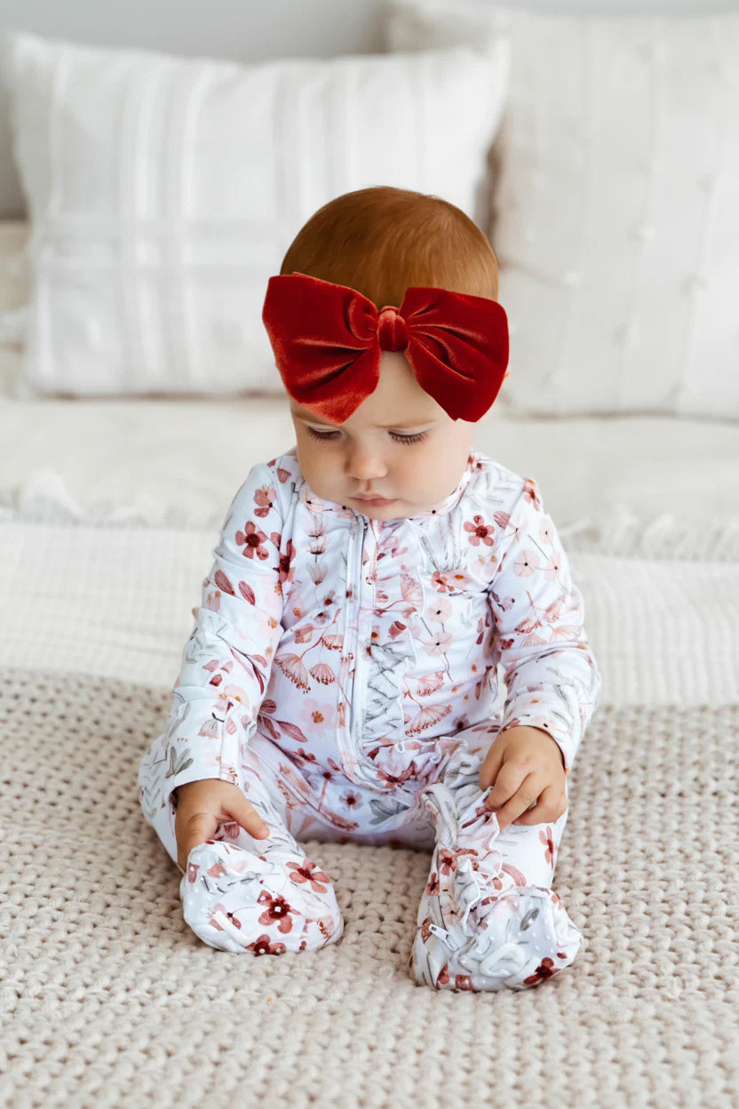 Wren's Wildflower Zipper Ruffle Footie | Caden Lane