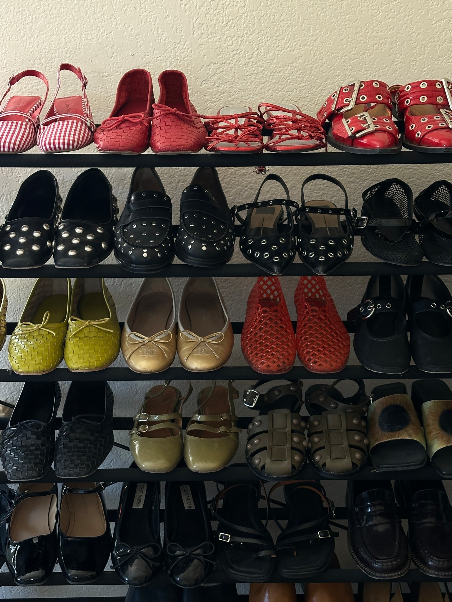 shoes ❣️ Freda Salvador code: NIKKI10