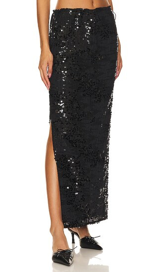 She's All That Maxi Skirt in Onyx | Revolve Clothing (Global)