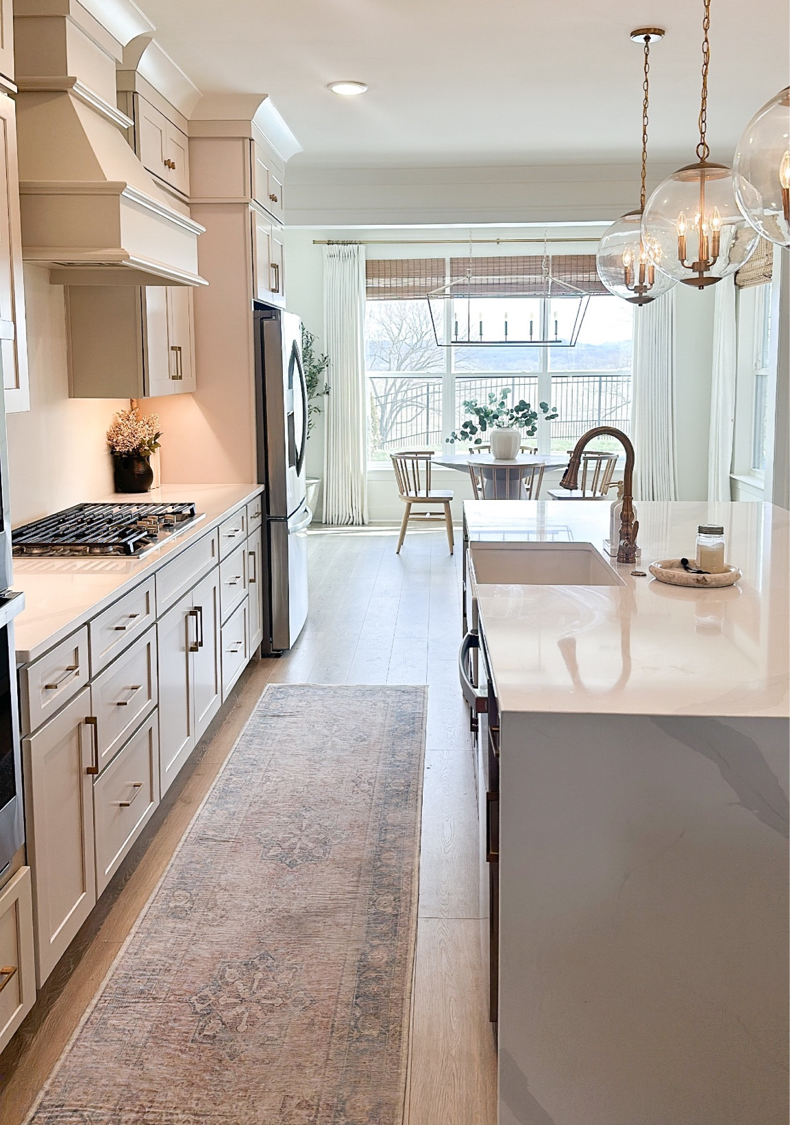 Kitchen and dining nook inspo ✨  

#LTKfindsunder50 #LTKsalealert #LTKhome