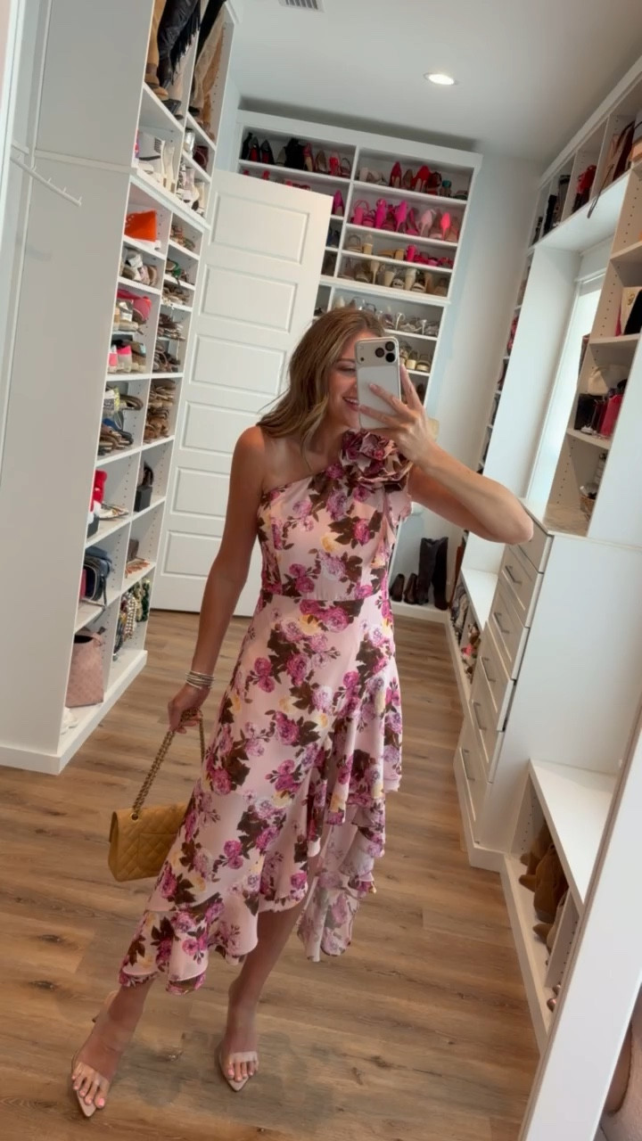 In a small dress, heels, bag and accessories- fits tts.

#LTKootd #LTKgrwm #LTKSeasonal