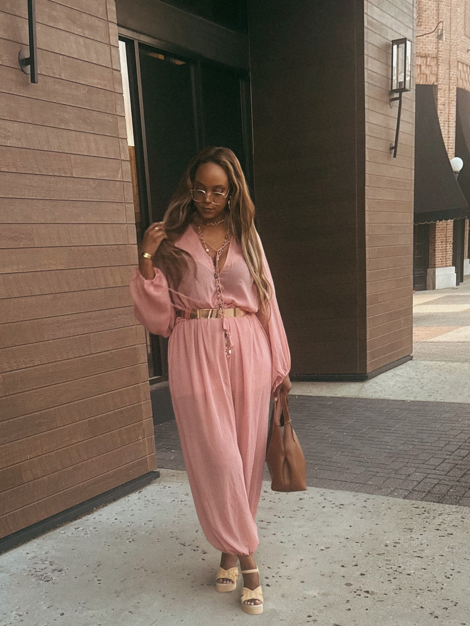 Chloé aesthetic on an H&M budget. This balloon leg situation is my entire personality now. 🕊️🐚

Stop scrolling! I found the "It Girl" piece of the summer. This oversized balloon leg jumpsuit from H&M is a total mood. It captures that high-fashion Chloé aesthetic with its dramatic volume and relaxed, flowy fit, making it the perfect staple for a contemporary boho wardrobe.
The fabric is lightweight enough for those humid NC afternoons, but the structure keeps it looking high-end. I love how the balloon legs add a bit of edge to a classic summer white (or neutral) look. It’s essentially a "one-and-done" outfit that screams sophistication without trying too hard.

Extremely oversized for that editorial look. If you prefer it a bit more tailored, you could size down, but I’m obsessed with the intended volume.
Pair it with minimal leather slides and gold hoops to lean into that "Quiet Luxury" boho vibe or transition it into the evening with a platform sandal and a structured clutch.
Shop this look at the link in my bio! 🛒👇
#LTKstyletip #LTKunder100 #HMhaul #BohoSummer #ChloeVibes #OversizedStyle #CoolGirlAesthetic #SummerUniform #DurhamBlogger #EffortlessChic

#LTKMothersDay #LTKOver40 #LTKFestival