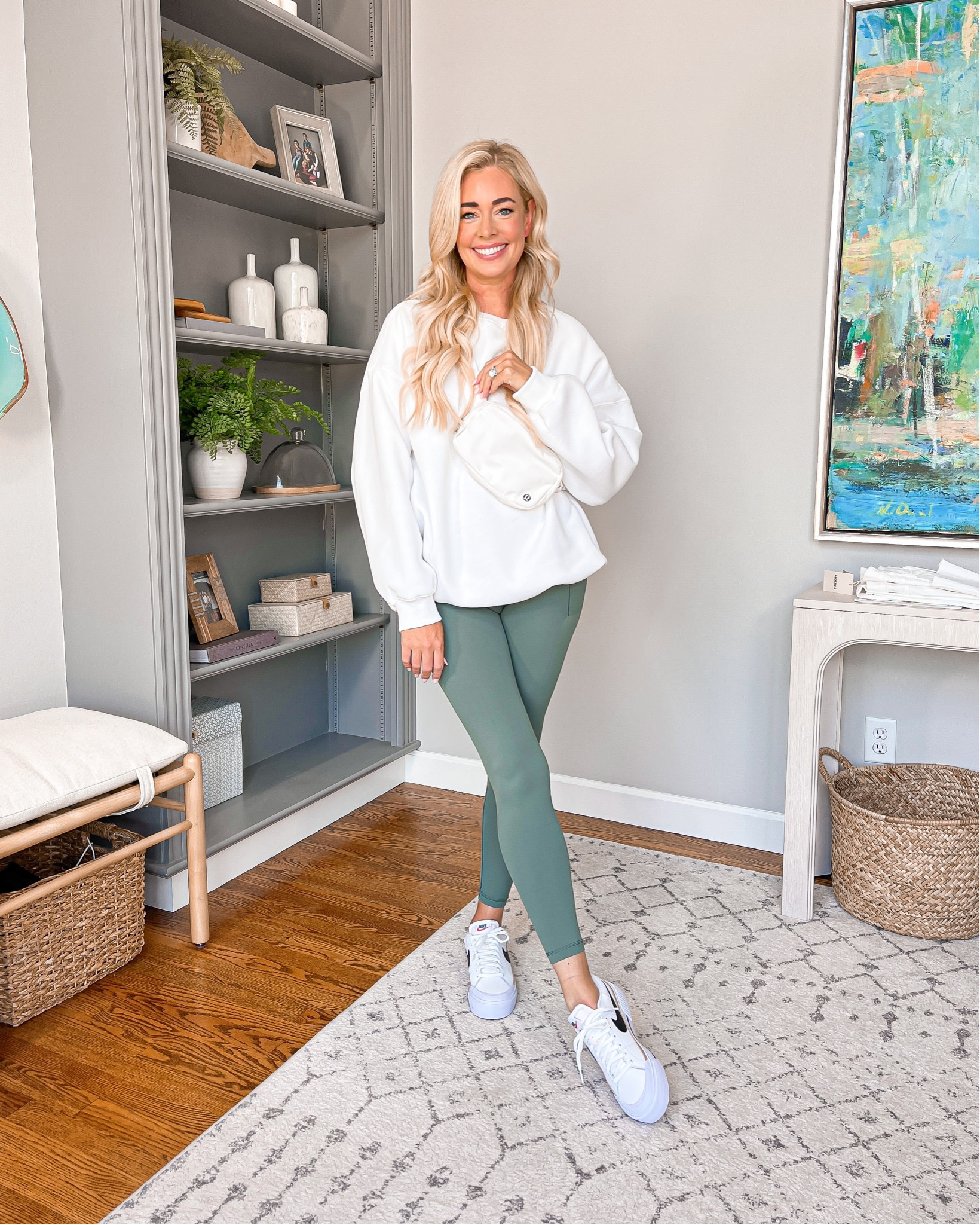 My leggings are part of the LTK Sale! I’m wearing a small and love this color for fall! Don’t forget to copy the promo code for 25% off!

Fall outfit, casual outfit, leggings outfit, aerie leggings, sneakers, Nike sneakers 

#LTKSale #LTKSeasonal #LTKfindsunder50