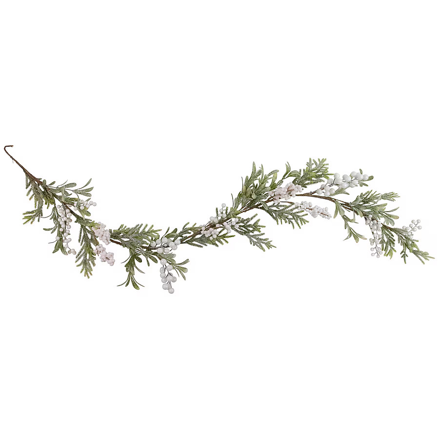 Northlight Indoor (non powered) 5-ft Berry Artificial Garland | Lowe's