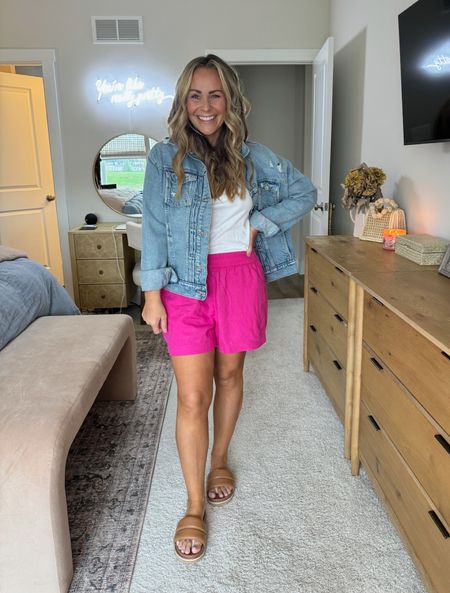 Sports mom uniform ✅

My favorite high waisted linen shorts 3.5 inch seam paired with a white tee and a light denim distressed jean jacket. 

Wearing a Medium in the tops and a Medium in the shorts. 

#LTKtravel #LTKstyletip #LTKfindsunder50