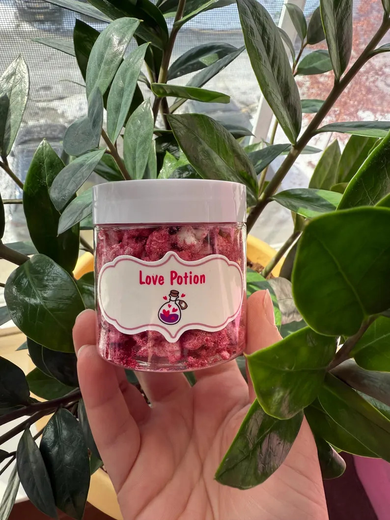 Love Potion - Hermit Crab Popcorn - Healthy Snacks - Hermit Crab Food -- Valentine's Day Hermit C... | Etsy (US)