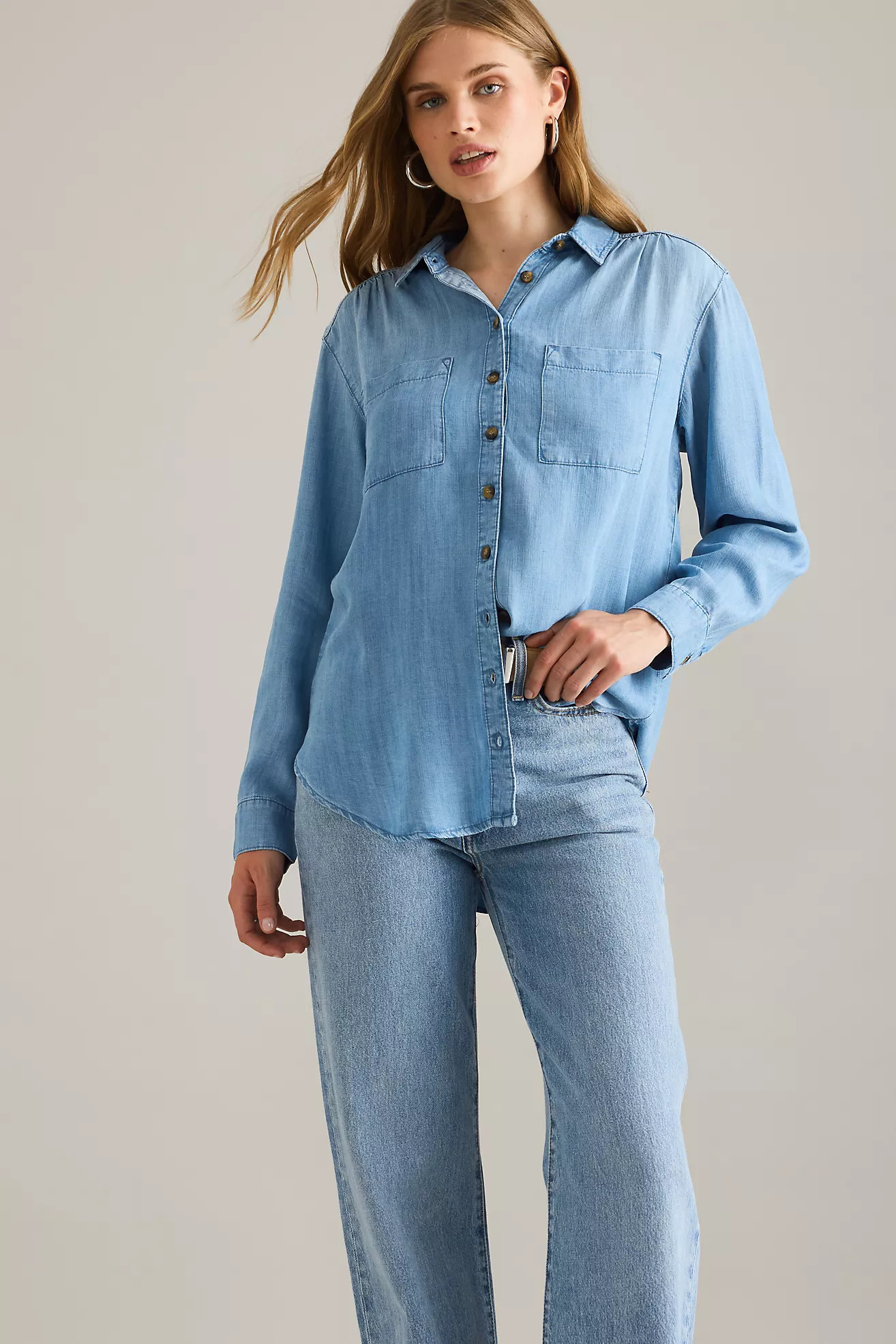 The Hadley Relaxed Buttondown Shirt by Pilcro | Anthropologie (UK)