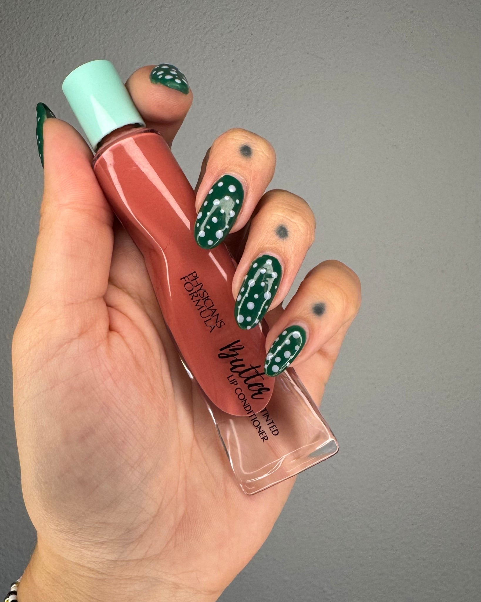 My favorite low-key everyday gloss 👄

#LTKBeauty #LTKFindsUnder50 #LTKOver40