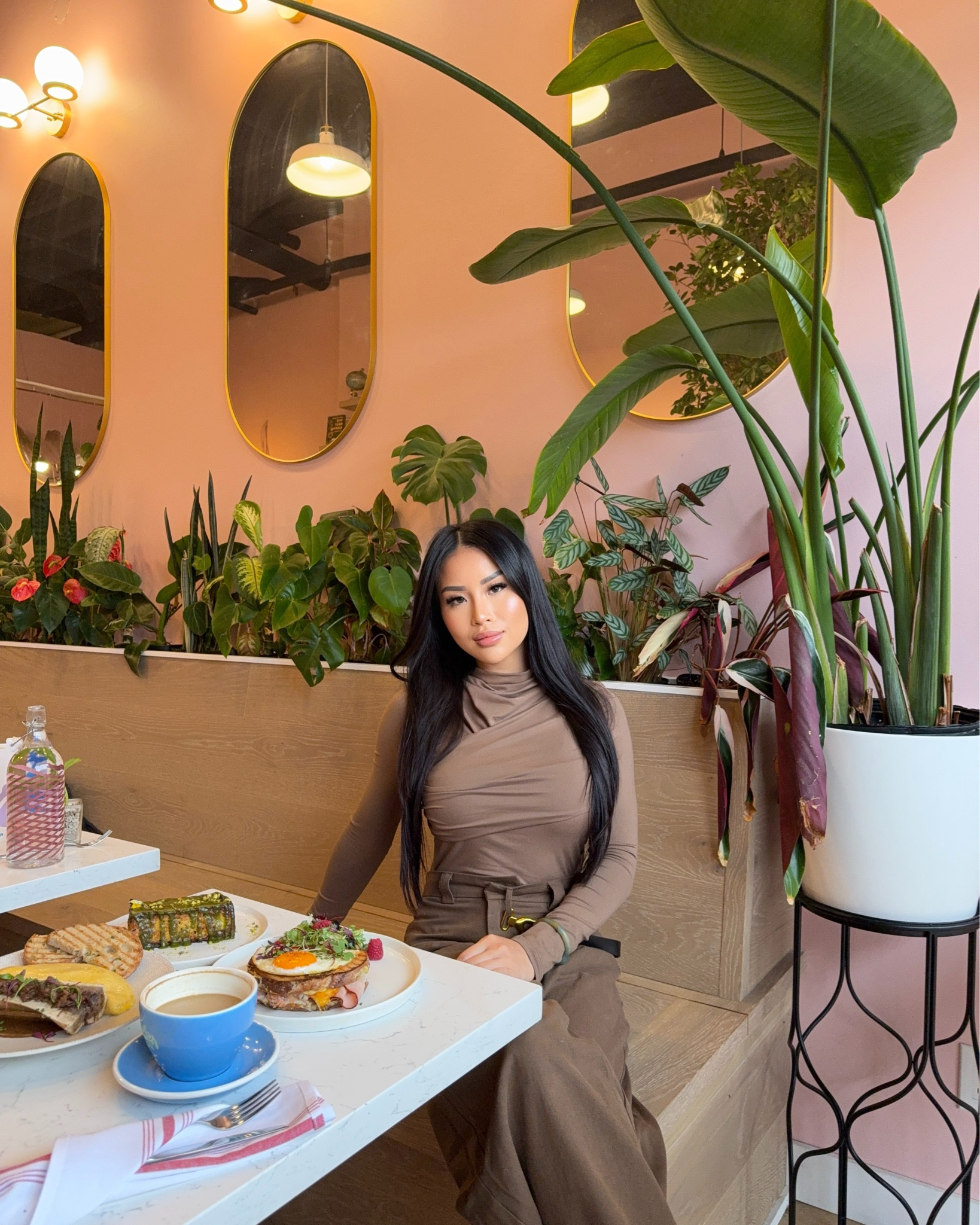 If you see me in this outfit multiple times, no you didn’t. The secret to a comfortable stylish outfit that can take you from a cute cafe for lunch to a dinner date is from Micas 🤎

Wearing Brown Ruched Bodysuit & Asymetrical Metallic Decor Barrel Trousers. Apply Catherinec12 on your purchase 😚

#LTKmodest #LTKcanada #LTKwinter