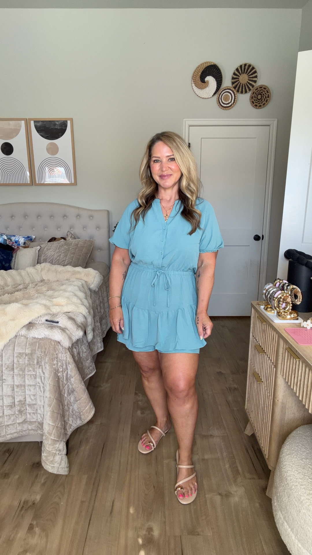 Size large

#LTKOver40 #LTKMidsize #LTKPetite