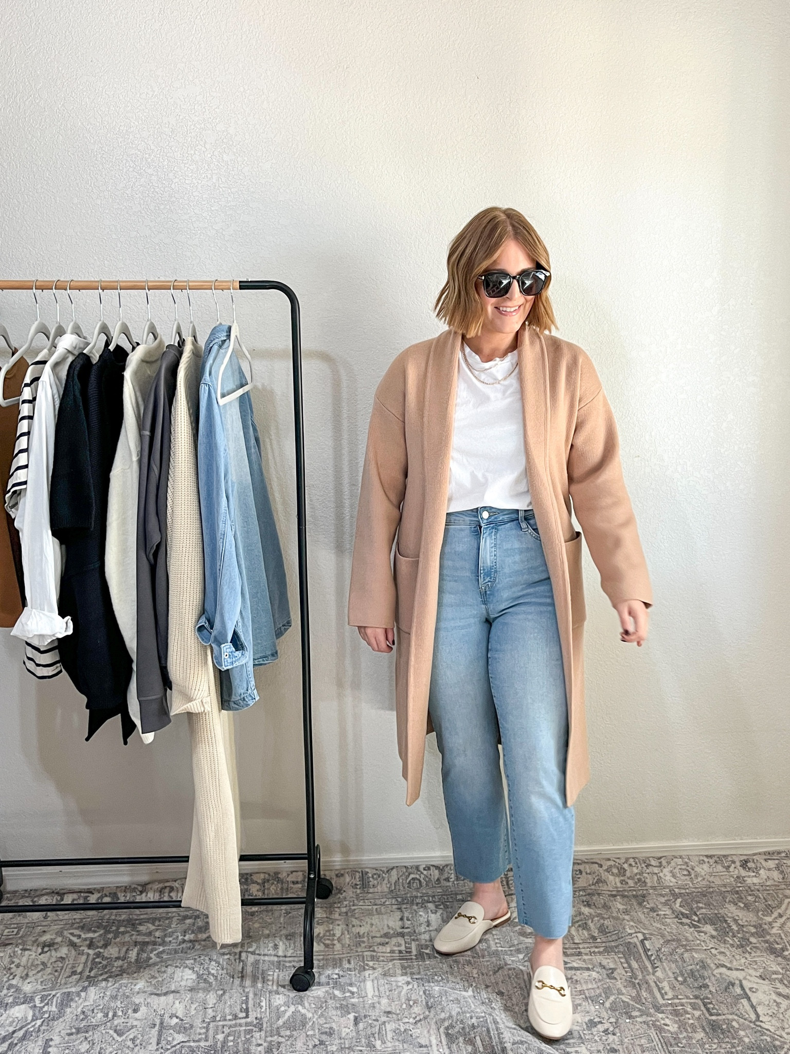 How to style white tee & jeans// coatigan + flat mules 

#LTKshoecrush #LTKstyletip #LTKmidsize