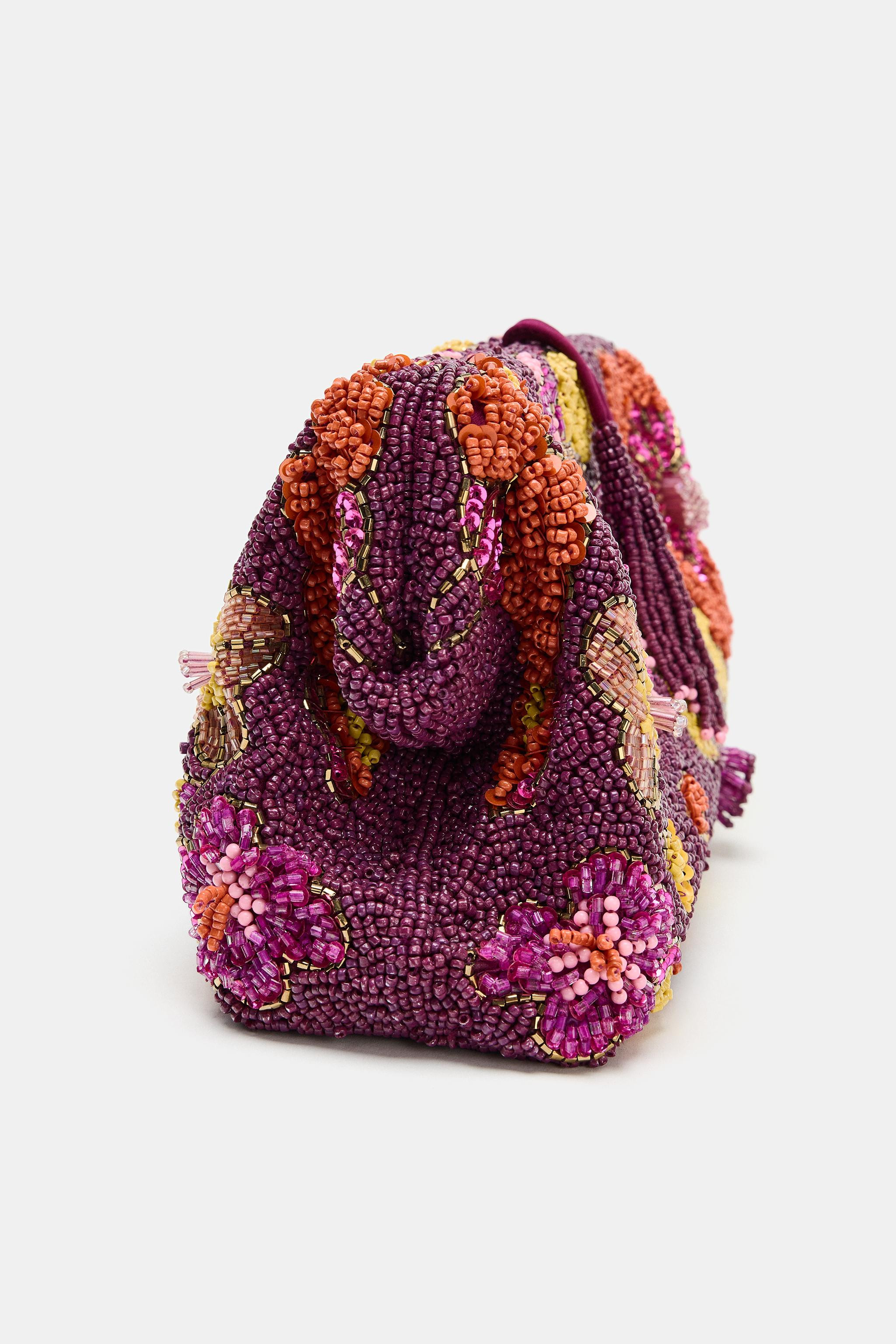 Pouch bag. Floral print body with beads and embellishments. Removable chain crossbody strap. Inte... | Zara US