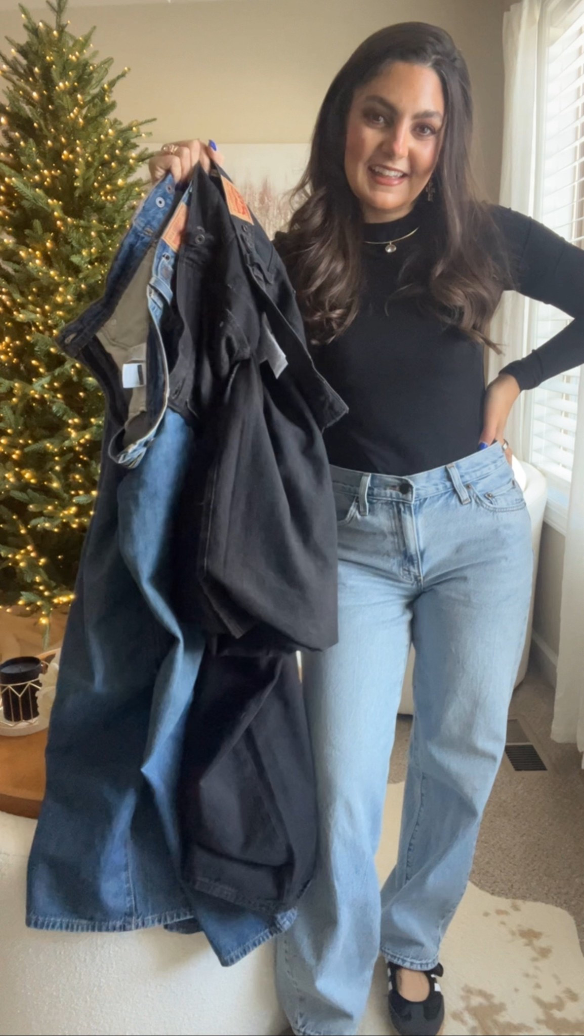 Levi Jeans Sale! $25 off $100, $50 off $150, $75 off $200!
Cinch Baggy Jeans, size 27, 31" inseam in the shades Chasing Dreams and Capturing Moments. Baggy Dads Jeans, size 26 in Fan Flare