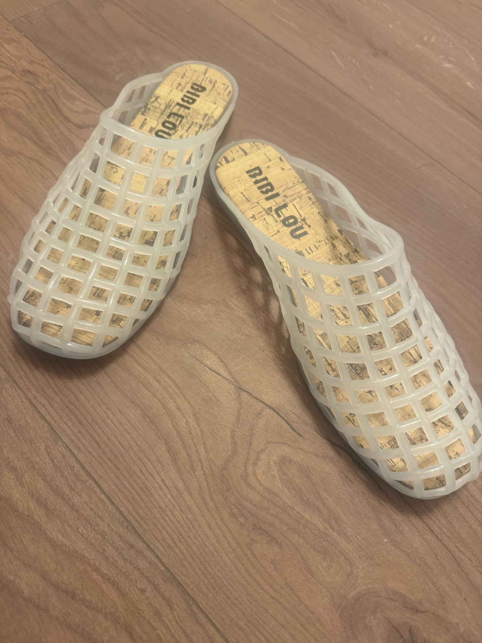 I just found YOUR summer staple. This is the only shoe you’re gonna need obsessed so comfy and we’ll go with anything this summer.🙌🏼🙌🏼🙌🏼

#LTKOver40 #LTKmomlife #LTKootd