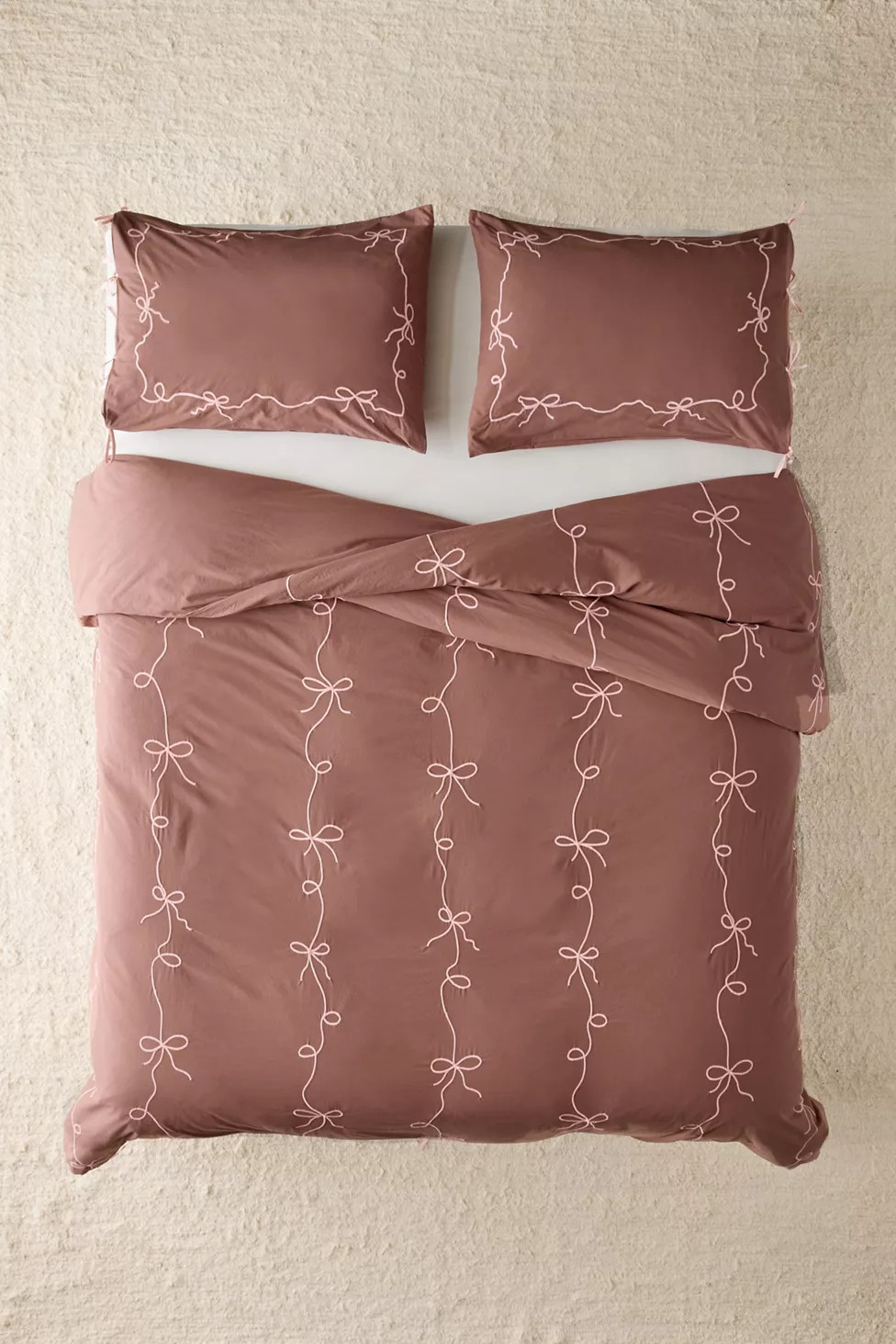 Lacey Bows Embroidered Duvet Cover | Urban Outfitters (US and RoW)