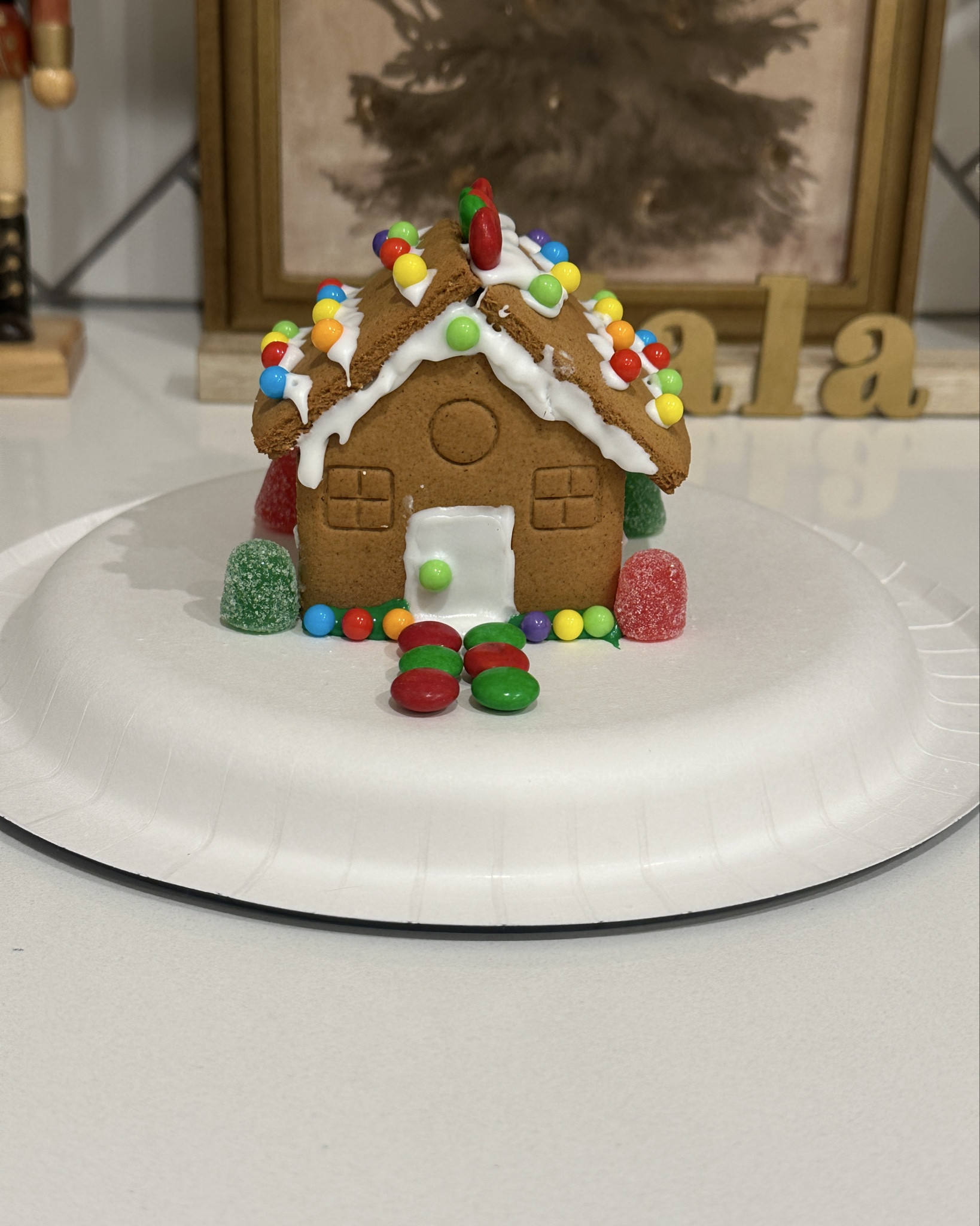 Family gingerbread house competition night 🎄🎅🏻✨

#LTKGiftGuide #LTKHome #LTKHoliday