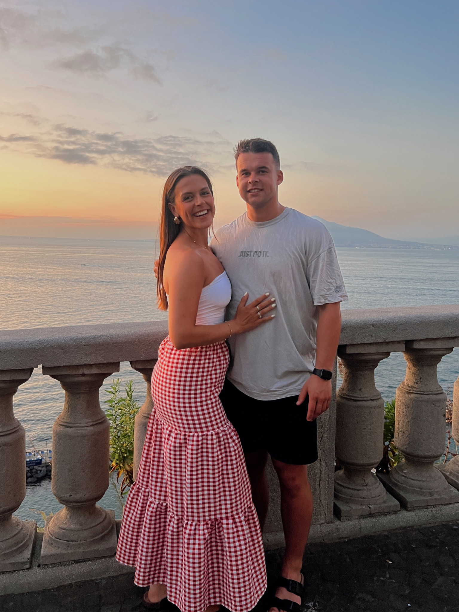 i’m in love with anything gingham atm❤️🧺 

red gingham skirt, long skirt, white bandeau top, summer outfit, holiday

#LTKeurope #LTKsummer #LTKtravel