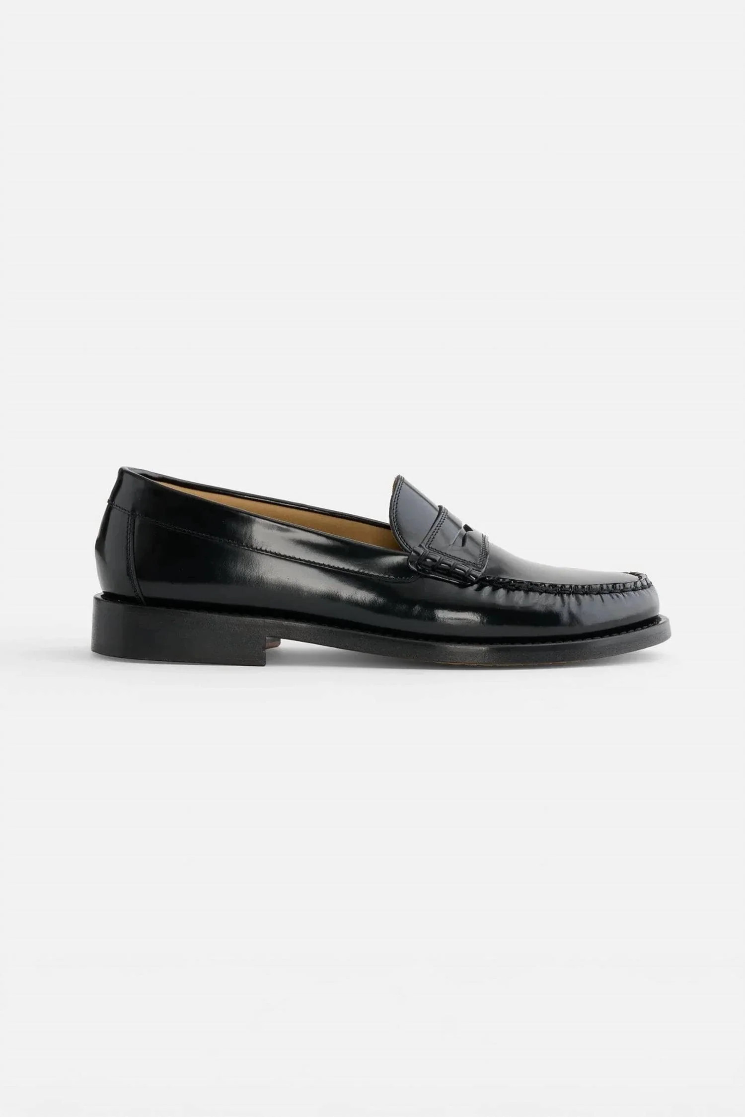 Women's New York Loafers In Black | Shop Simon