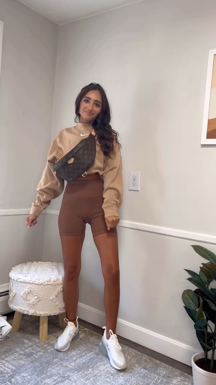 amazon workout set - small
Nike sweatshirt - hemp/sail - size small

Fall outfit, fall transitional outfit, fall ootd, fall style, amazon outfit, neutral outfit, fall style inspo, fall fashion inspo, matching set, basic outfit inspo, everyday style inspo, everday outfit inspo

#LTKU #LTKunder50 #LTKstyletip