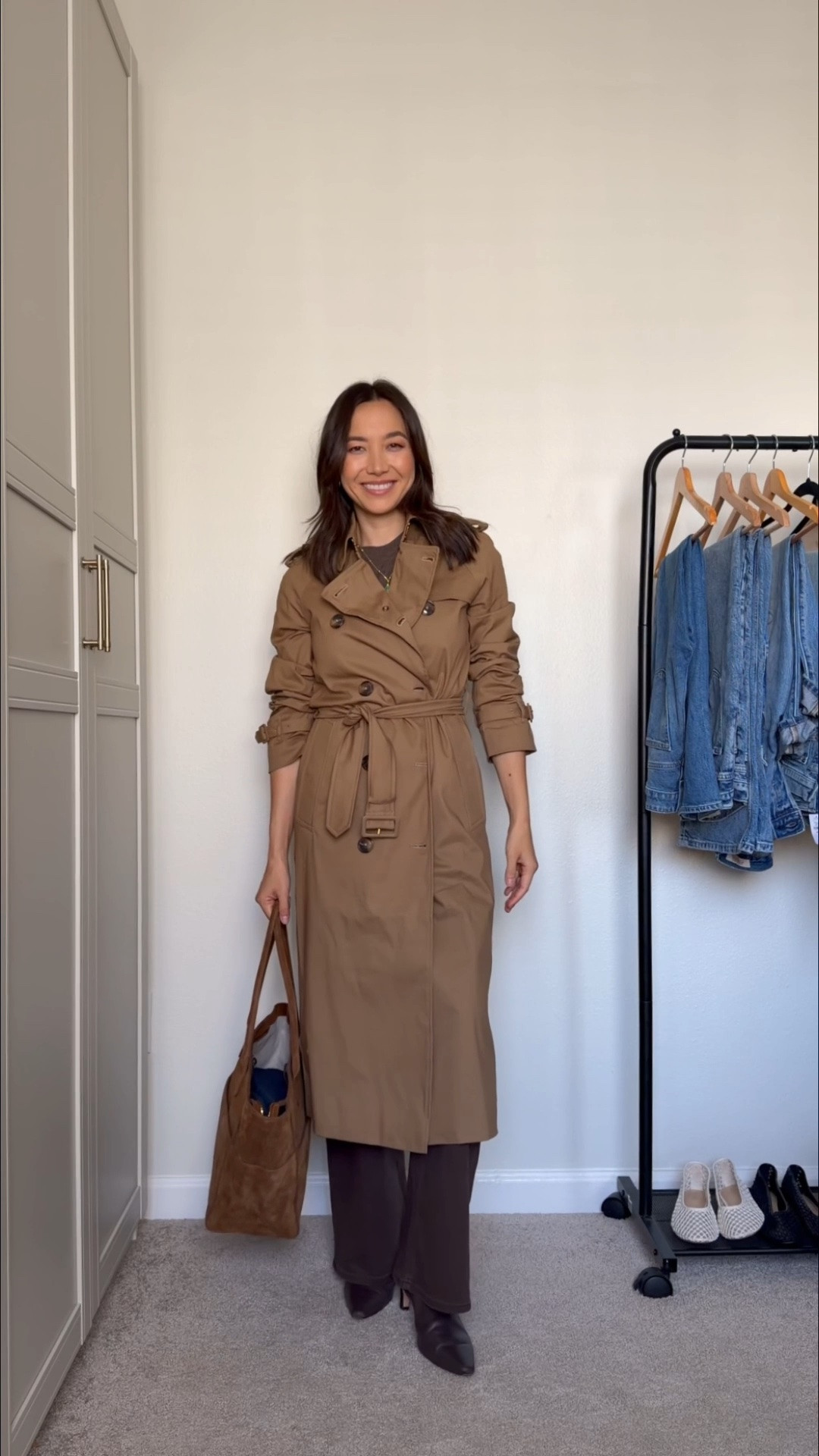 Pre-fall outfit from quince 

Trench coat — xs 
Cashmere tee — xs 
Bella stretch wide leg jeans — size 25 in regular 
Suede Tote - whiskey

Early fall / elevated style / style over 30 / office outfit

#LTKootd #LTKSeasonal #LTKWorkwear