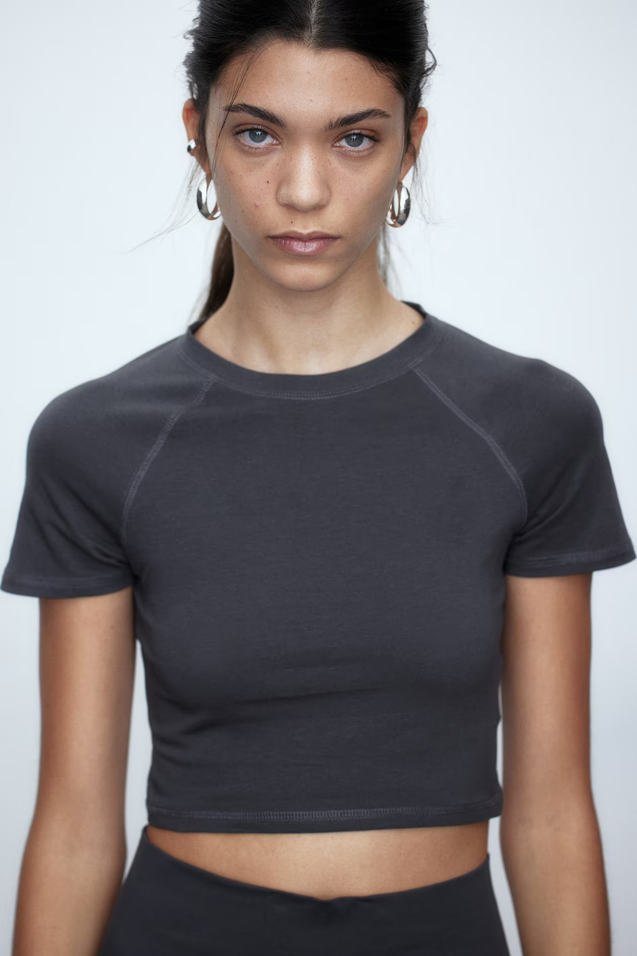 Cropped T-shirt | H&M (UK, MY, IN, SG, PH, TW, HK)