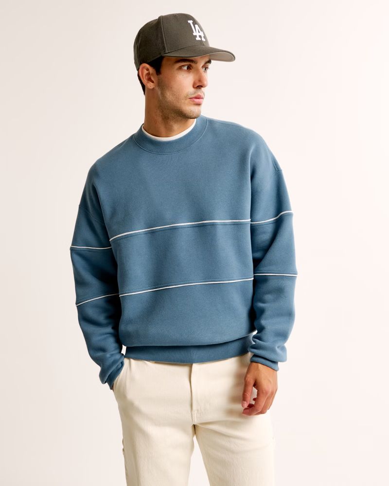 Essential Crew Sweatshirt | Abercrombie & Fitch (US)