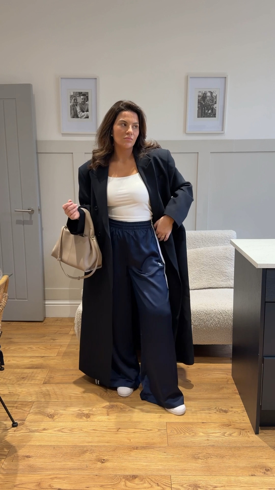 Adidas track pants 👏🏻 
Navy 
Casual outfits 
Size 12
Midsize 
OOTD 
Asos 
Adidas superstar 
Spring outfit 

#LTKspring #LTKuk #LTKmidsize