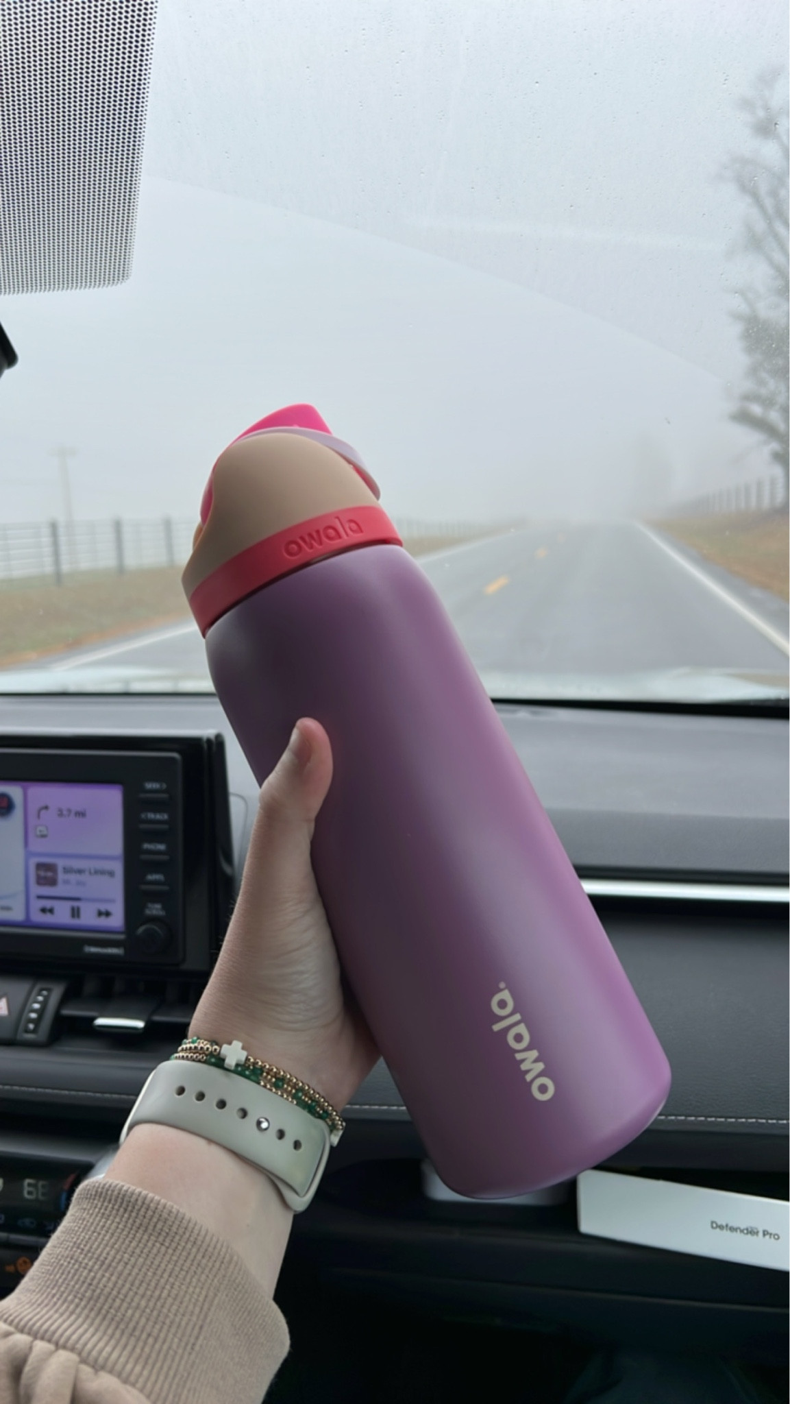 Owala cup, owala, lifestyle, new cup, hydration

#LTKTravel #LTKFindsUnder50 #LTKFitness