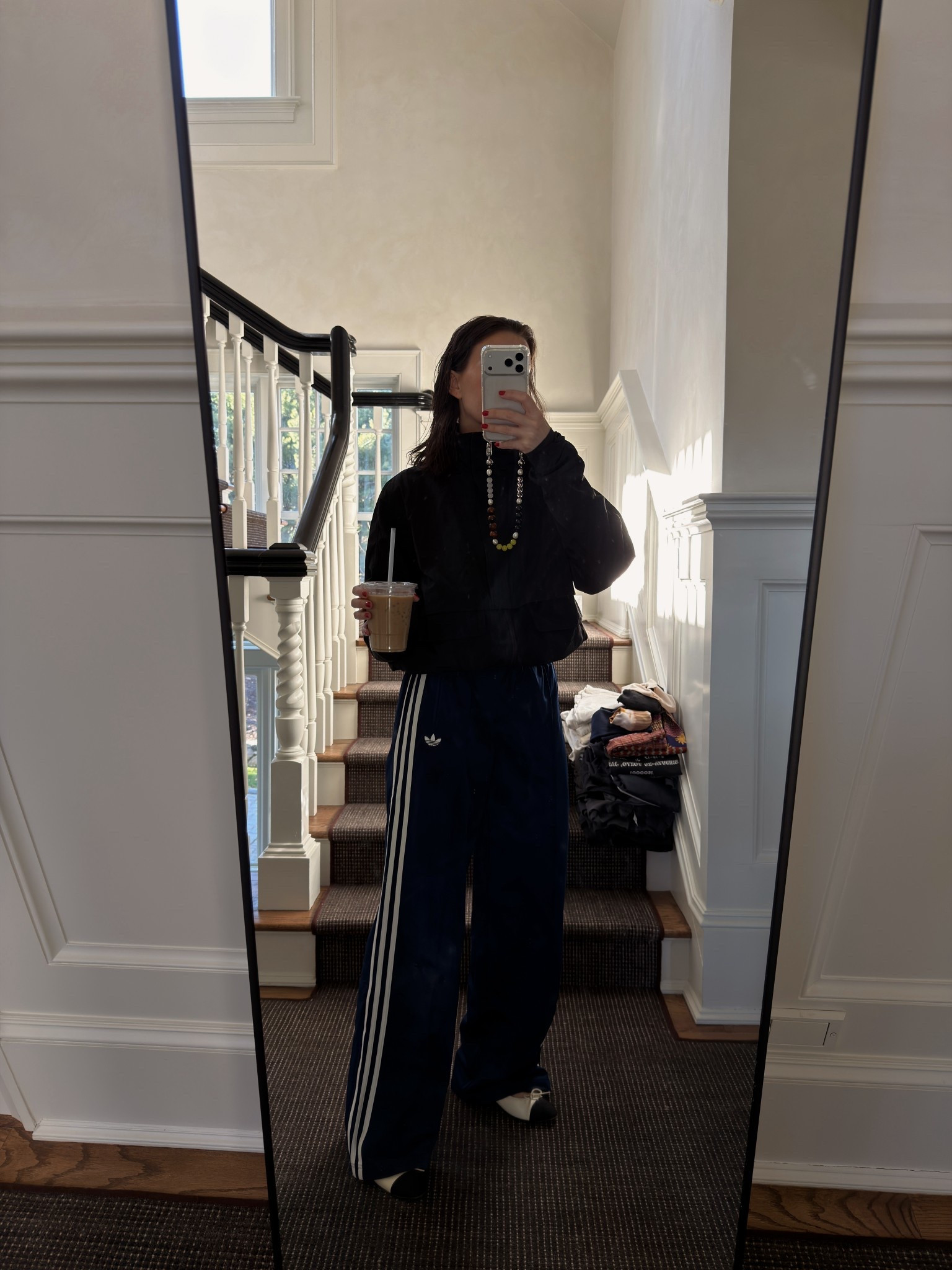 School drop ootd 
Adidas track pants size M 
Jacket size M 
Phone chain
Somewhere Lately outfit, casual mom outfit 