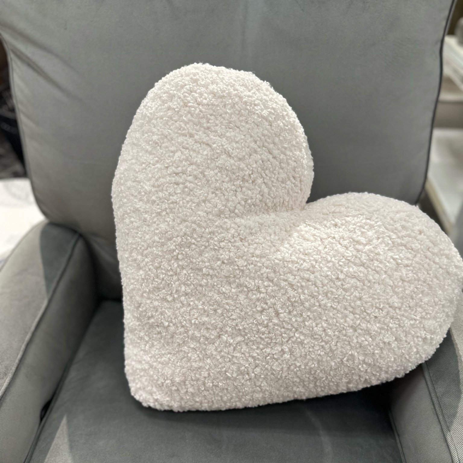 How cute is this heart shaped pillow? 🤍

#LTKSeasonal #LTKhome