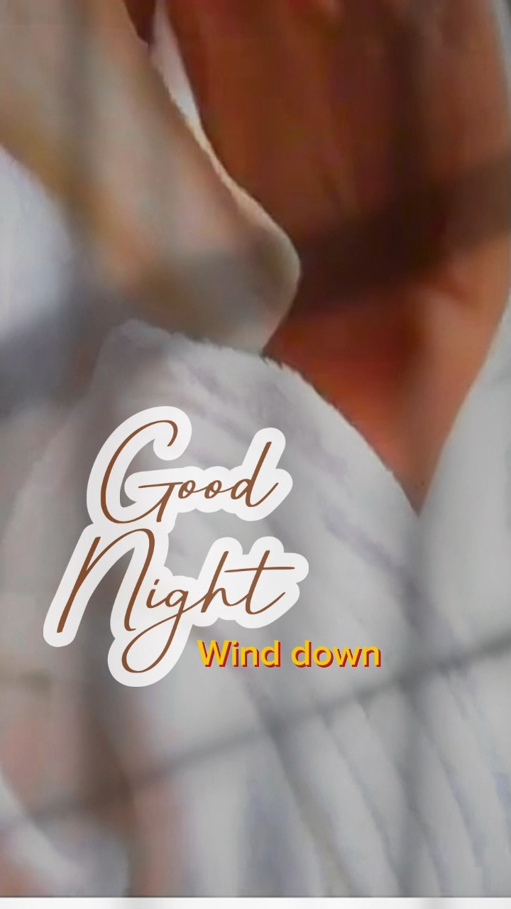 There’s nothing like winding down after a long day, putting on a super soft rope or cozy pajamas, and doing some skin care always relaxes me for a great night sleep 😴 do you have a wind down routine ?

#LTKFindsUnder100 #LTKBeauty