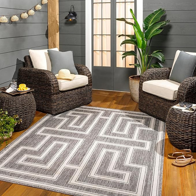 Mark&Day Outdoor Rugs, 5x7 Sylvia Global Indoor/Outdoor Dark Gray/Ivory Area Rug, Non Shedding Gr... | Amazon (US)