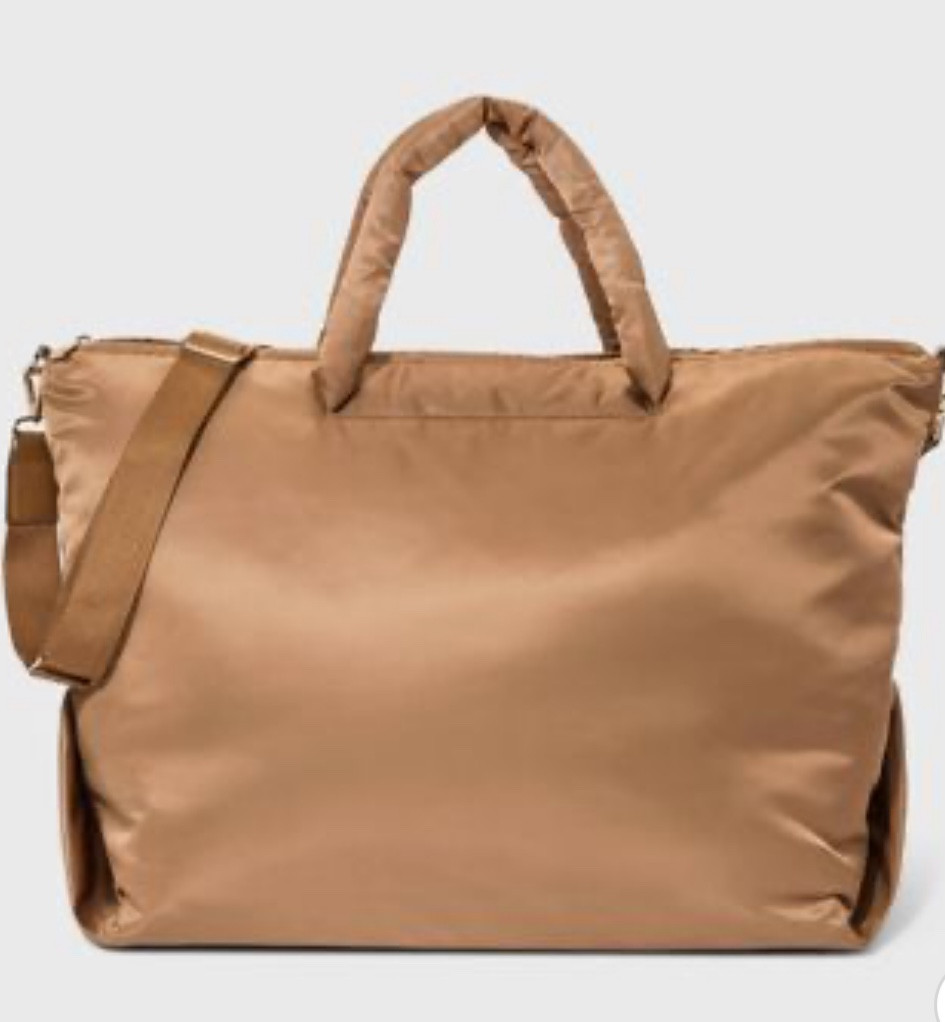 Bag I got today to use as my overnight hospital bag!


#LTKSeasonal #LTKtravel #LTKunder50