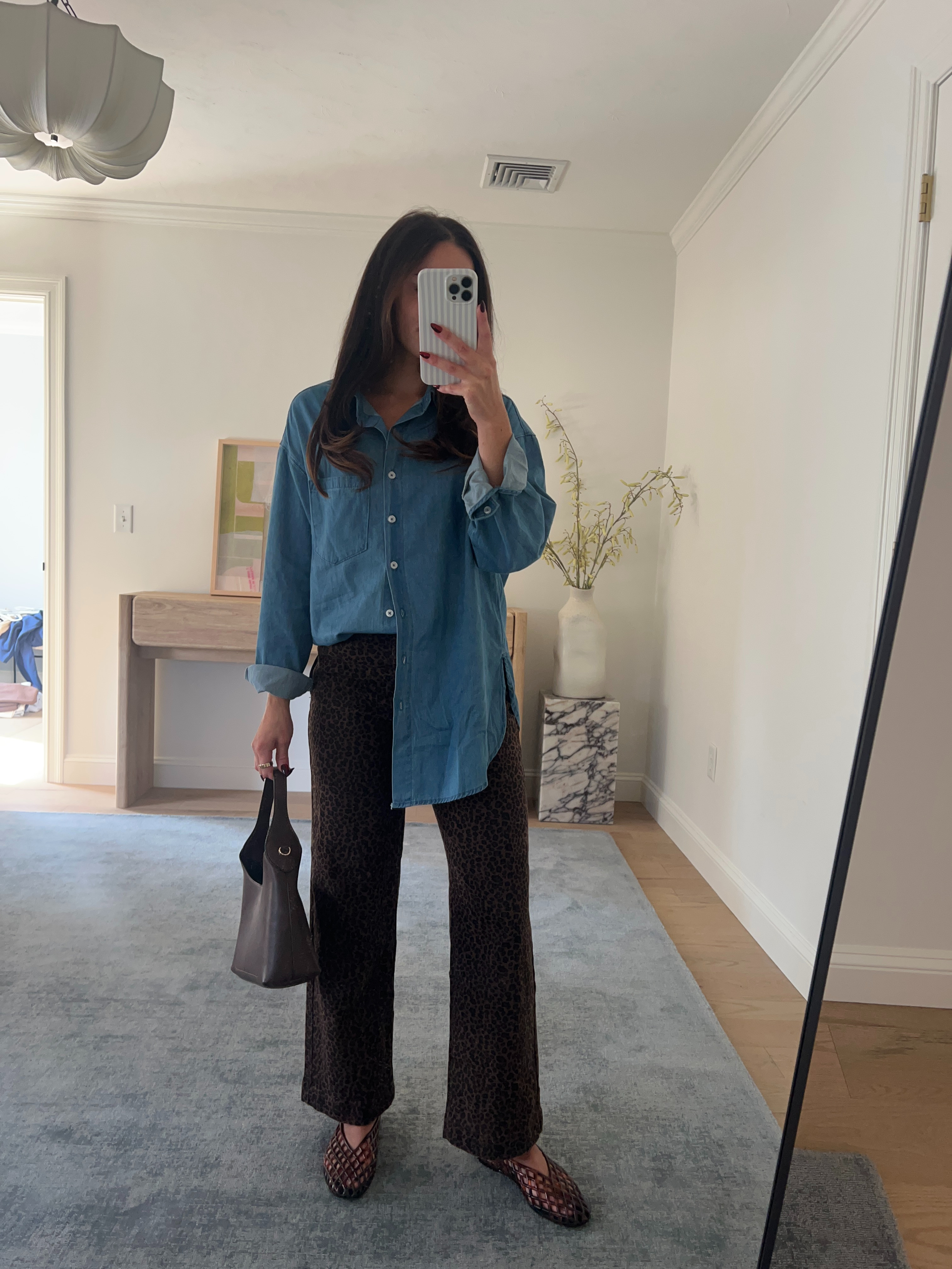 Casual fall outfit. Top in S, pants in XS! sized down a full size in these flats 

 #LTKSeasonal