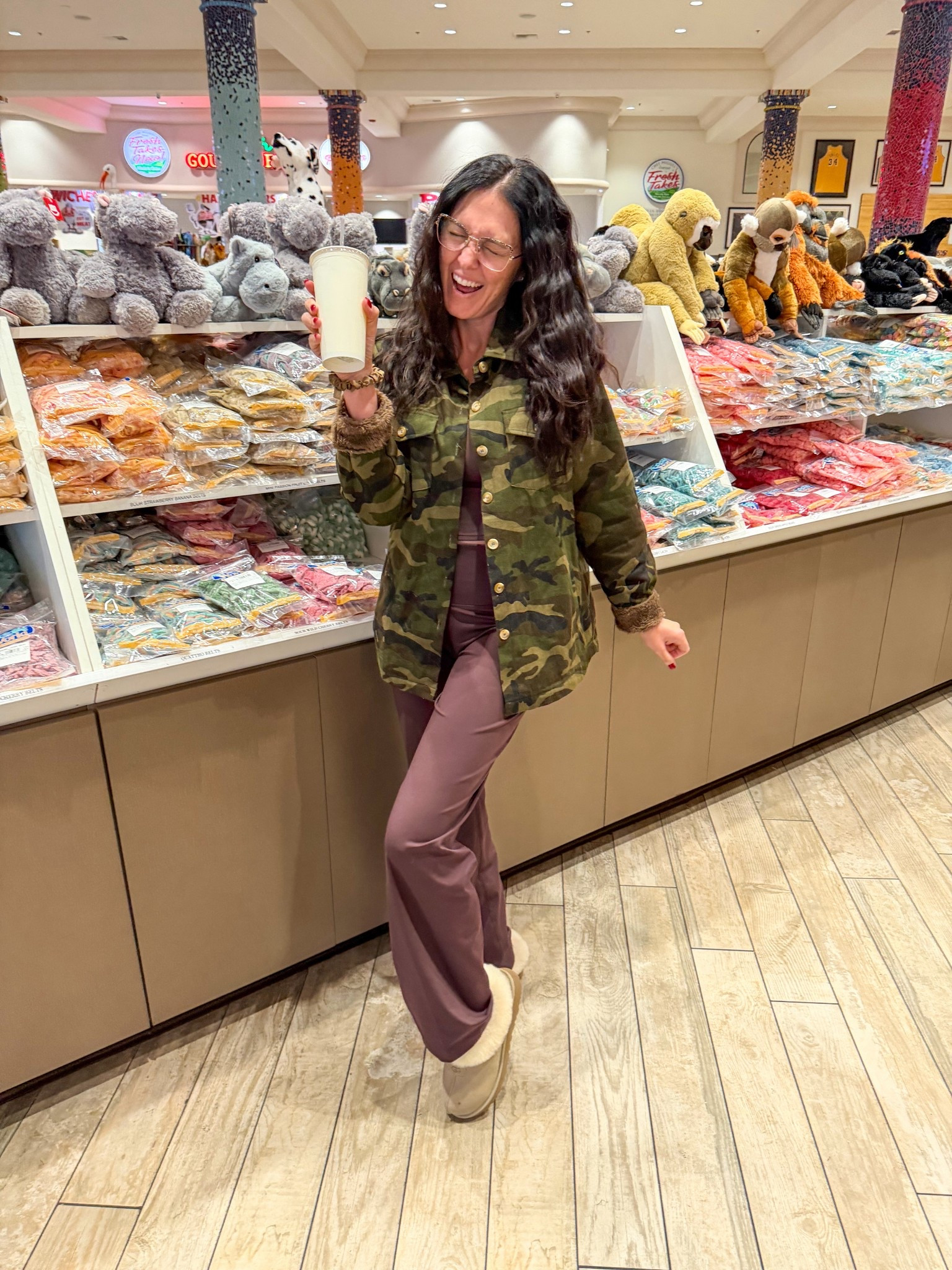 Road Trippin’ 

Jacket - @neckofthewoods.lakeside

#roadtrip #traveloutfit #thanksgiving #thanksgivingoutfit 

#LTKCyberWeek #LTKActive #LTKTravel