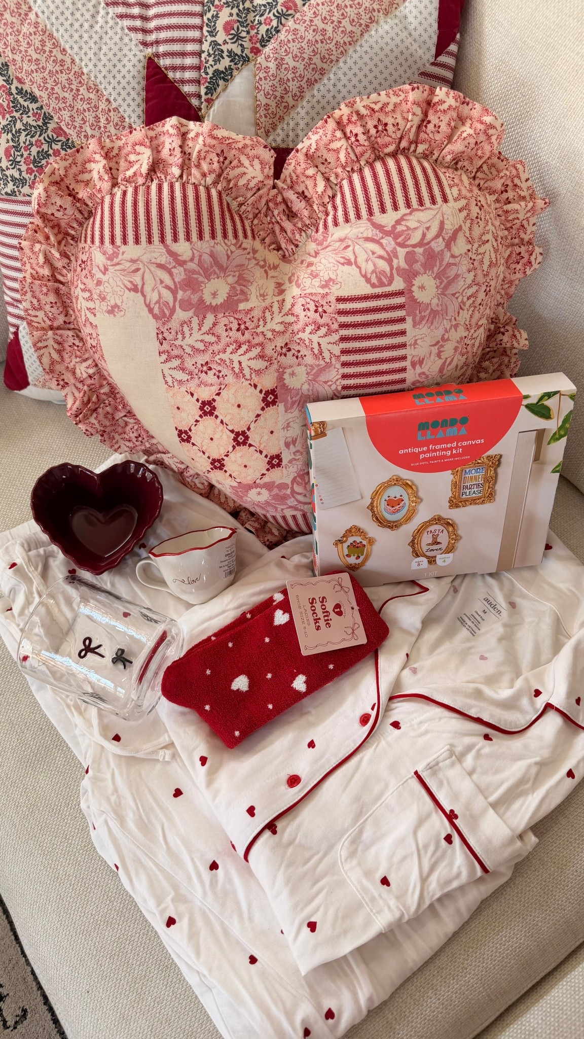 Valentine’s decor at target rn >>> 

#LTKHome #LTKSeasonal #LTKmomlife
