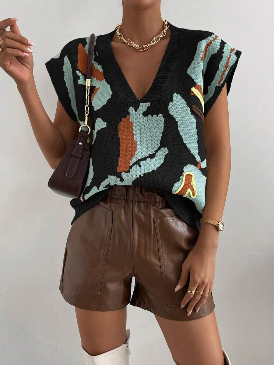 SHEIN LUNE Colorblock V-neck Sleeveless Knitted Vest | SHEIN