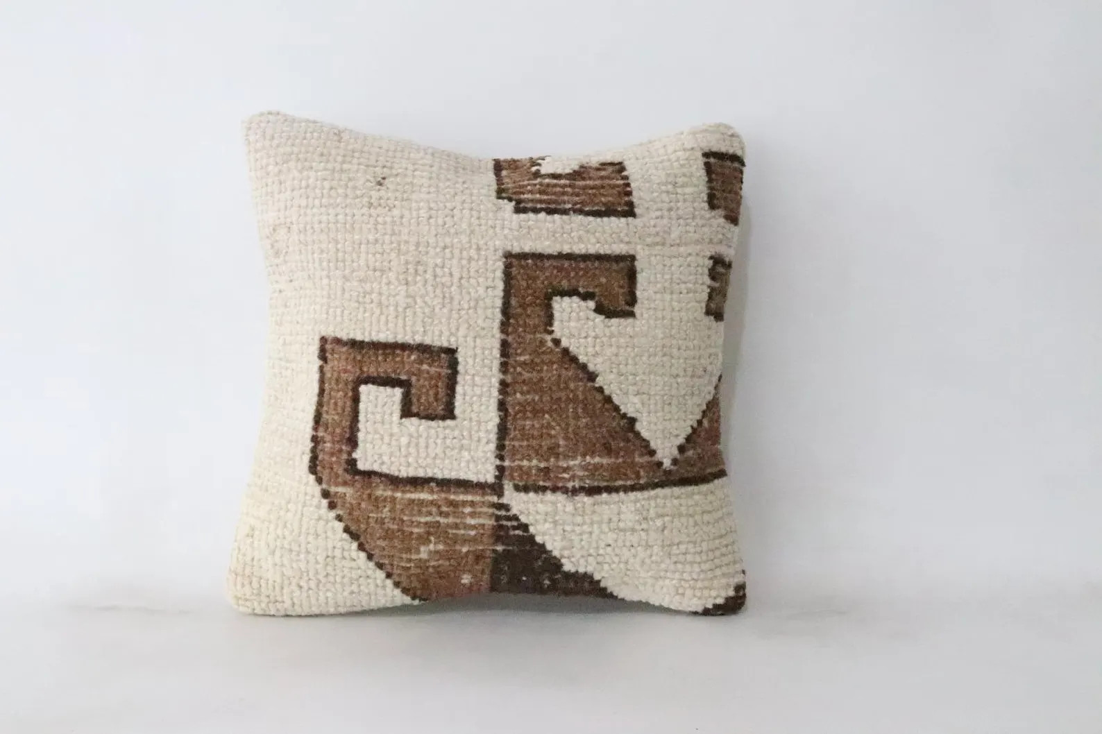 Vintage Kilim Pillow Cover: 16'' Organic Wool Bohemian Throw Pillow 09074 | Etsy (Global)