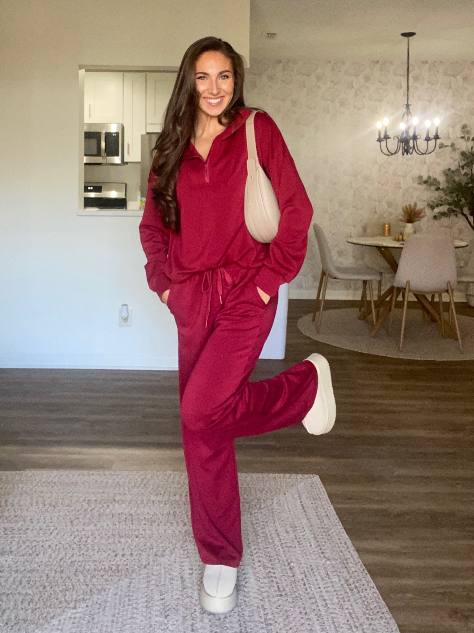 Living in cozy sets and slippers this fall ❤️

#LTKSeasonal #LTKHoliday #LTKGiftGuide