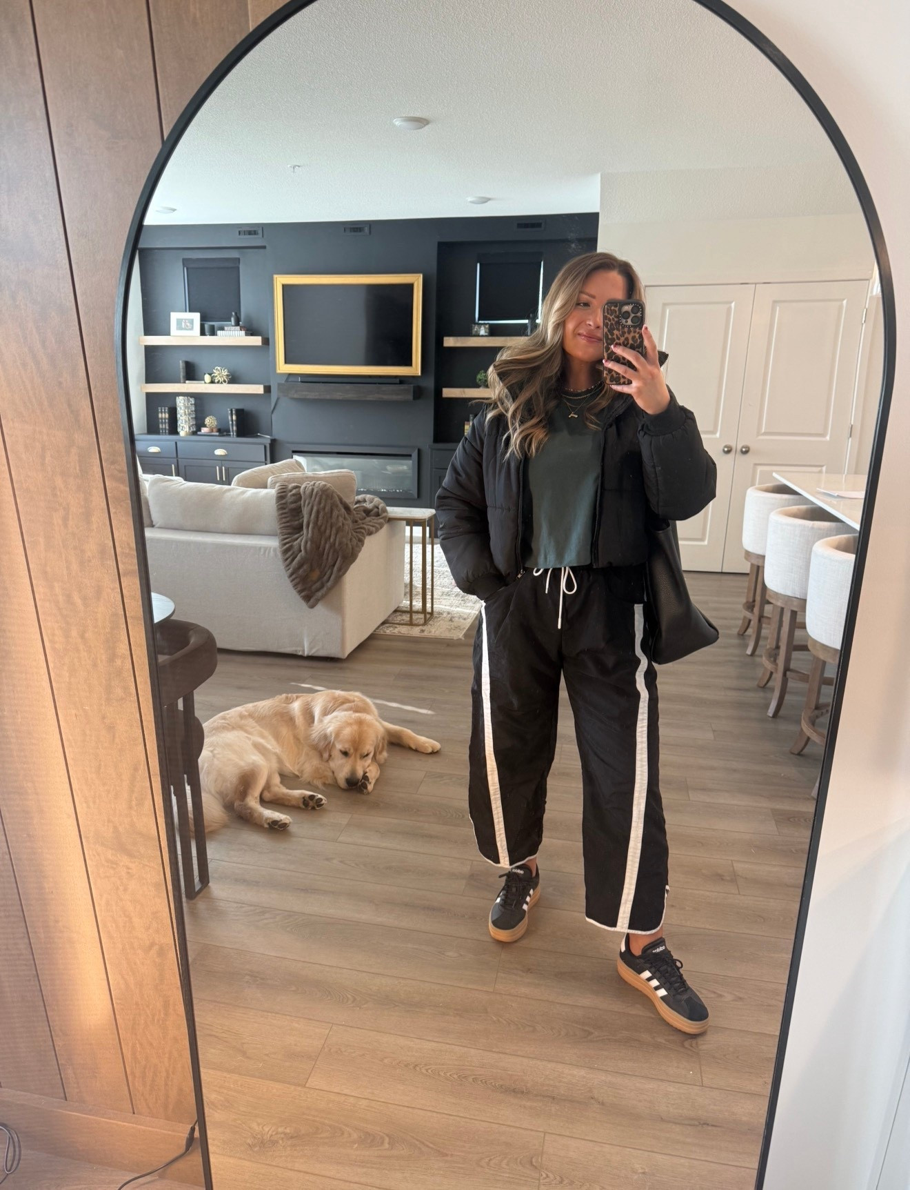 Comfy OOTD 💚 This shirt is on sale right now for only $12! 🔗

#LTKActive #LTKootd