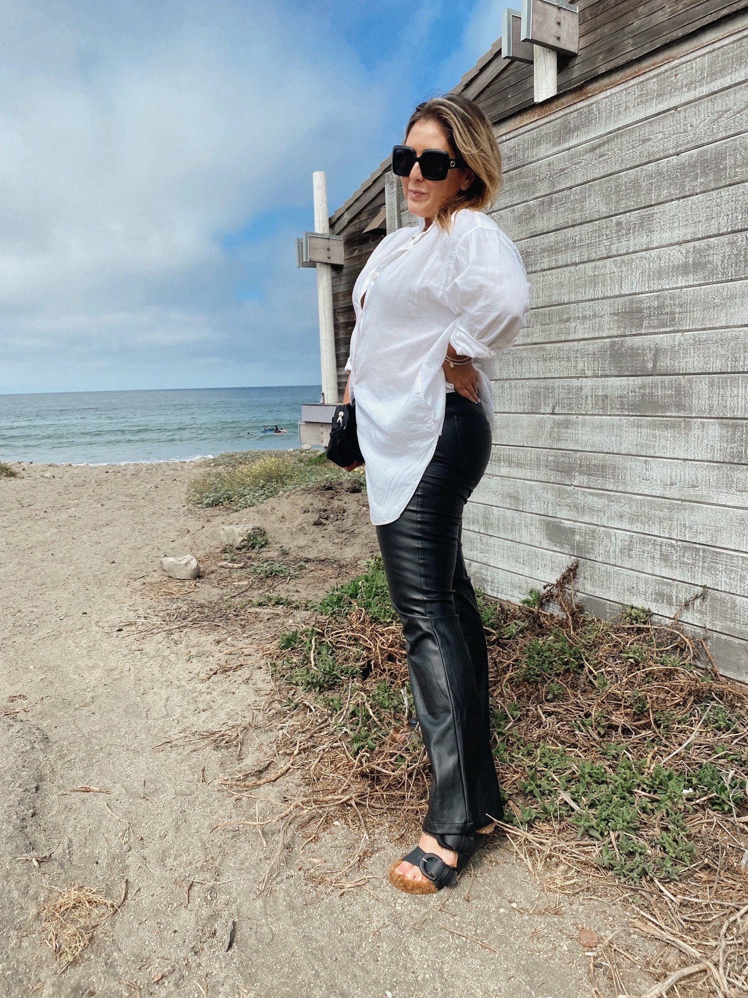 classic white button down
gap vegan flare pants
m gemi sandals 

#LTKmidsize #LTKfindsunder50 #LTKstyletip