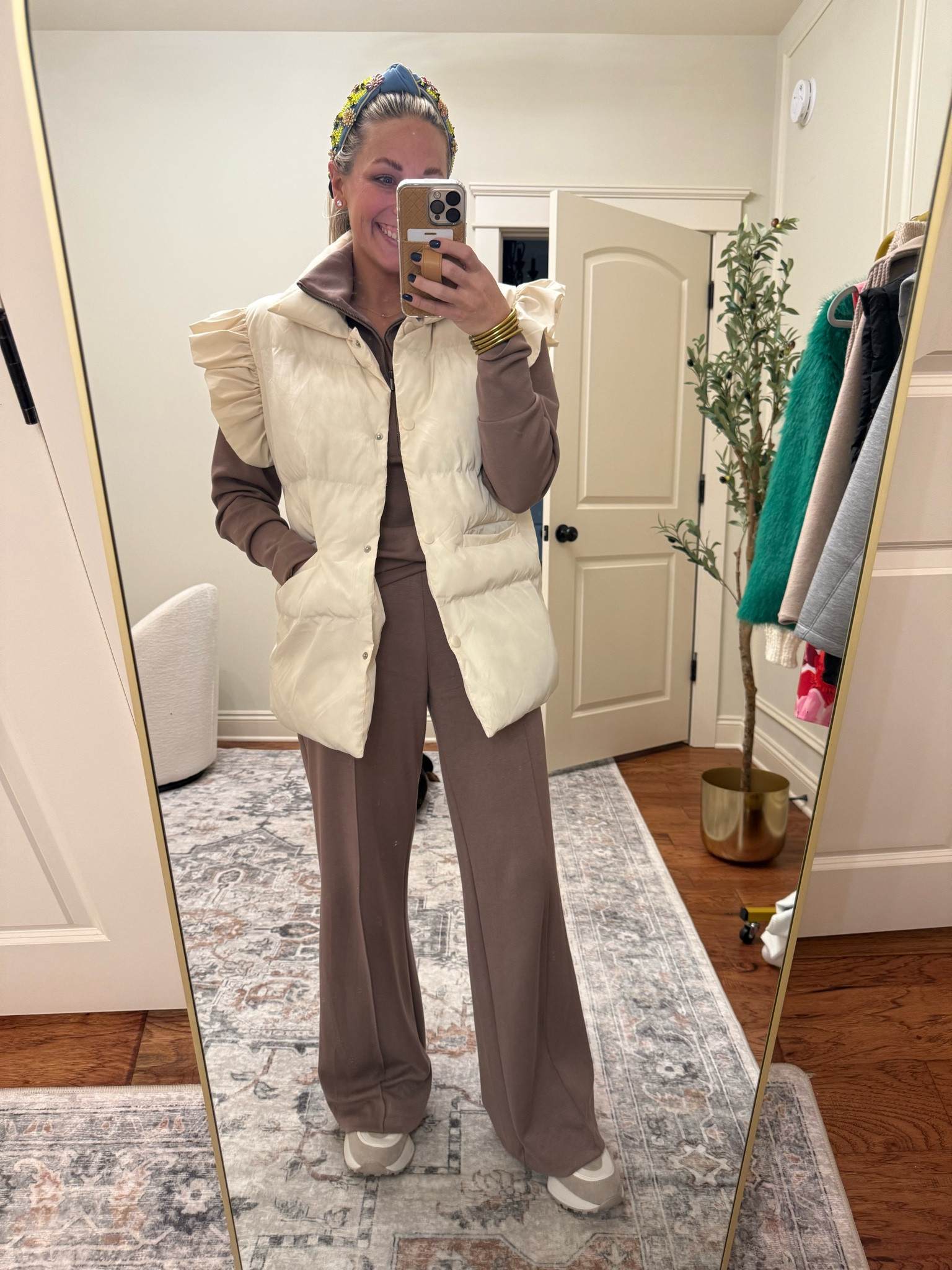 Volleyball tournament fit day 2
Headband: Amazon
Vest: Hampton Point Boutique on Instagram but linking similar Amazon one
Set and Sneakers: Walmart but linking similar 

#LTKFindsUnder100 #LTKStyleTip #LTKFindsUnder50