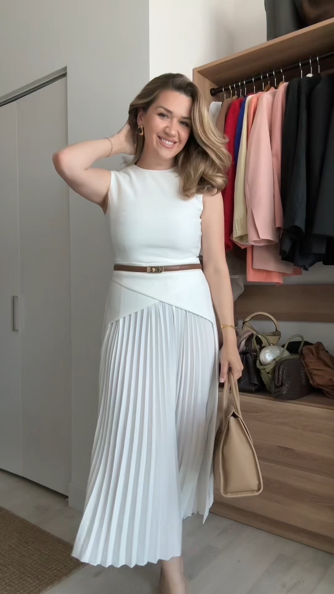 ☀Office-wear in the summer can be supeeeer tricky - especially if you aren’t a fan of the heat (much like me! 🫣) here are some tips to get you through the season looking chic! 🤍 

•Opt for lighter colors
•Go for cotton whenever you can
•Work with layering
•Stick to elevated basics

Code: danial for 12% off sitewide

 @commense.official  #commense #commensefam #commensereview #officeoutfits #officewear #summerstyle #workwear #workdress

#LTKWorkwear #LTKFindsUnder50 #LTKSeasonal