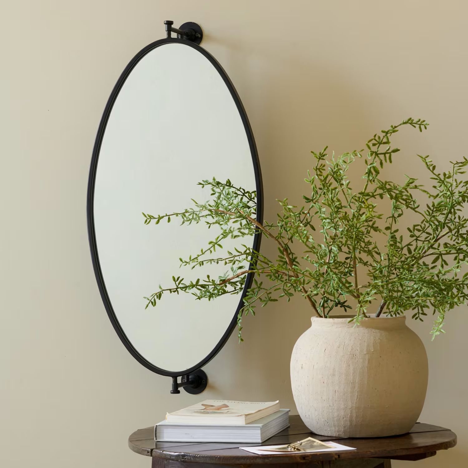 Devon Oval Swivel Mirror | Magnolia