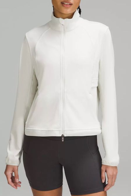 Lululemon Spring Jacket
Ventilating UV Protection Running Jacket
Sprint Fitness #LTKU
#LTKSeasonal #LTKstyletip #LTKfit