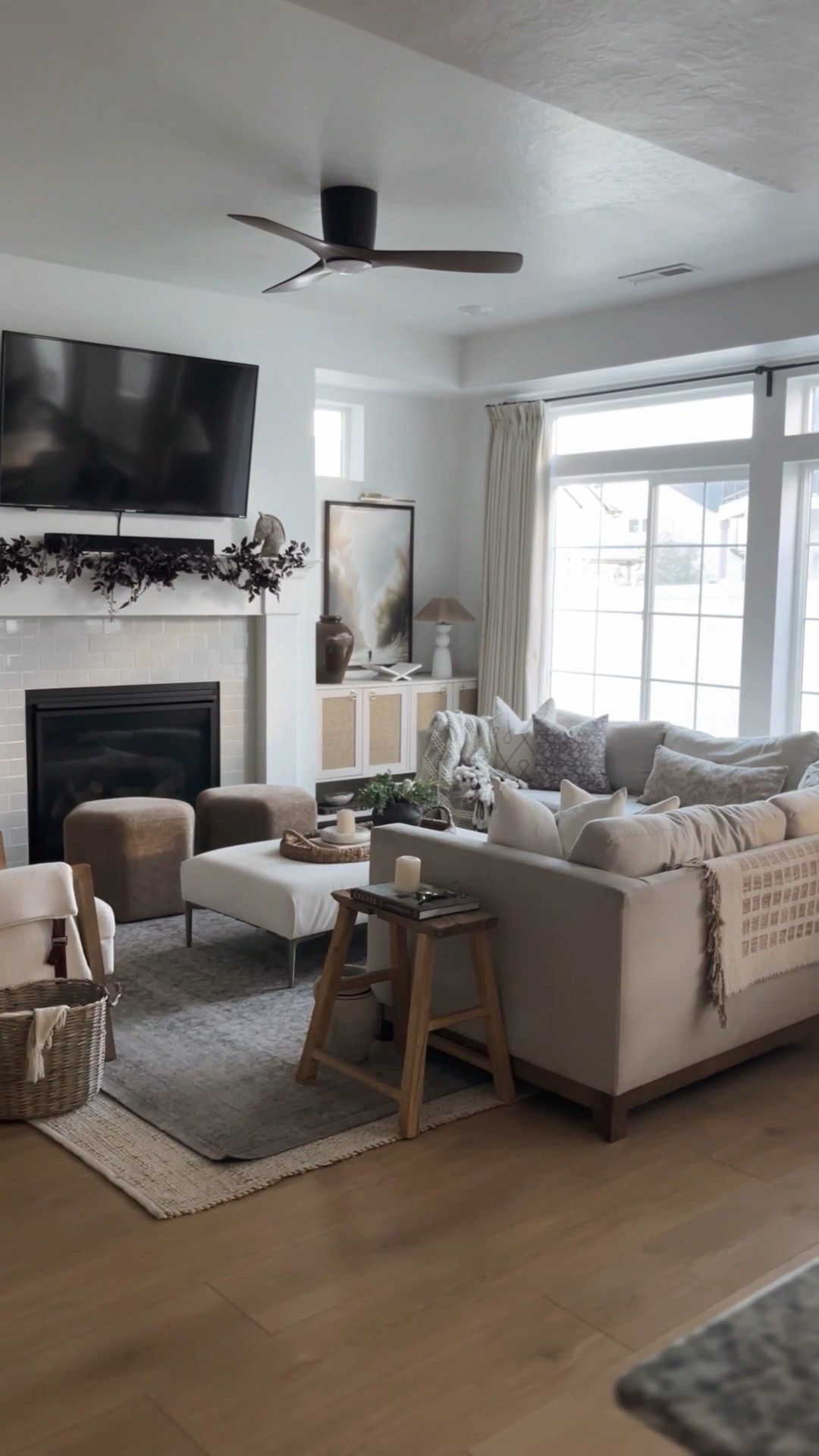 A home without the presence of a family is missing its heart 🫀❤️‍🩹 I’ll always believe family is actually what makes a home! You don’t have to have the best looking home, perfectly curated, in retro-spect it doesn’t matter but the people you live your life with, within it does. 🤍



#home #livingroom #neutral #decor #amazon #family #interior 

#LTKHome #LTKStyleTip