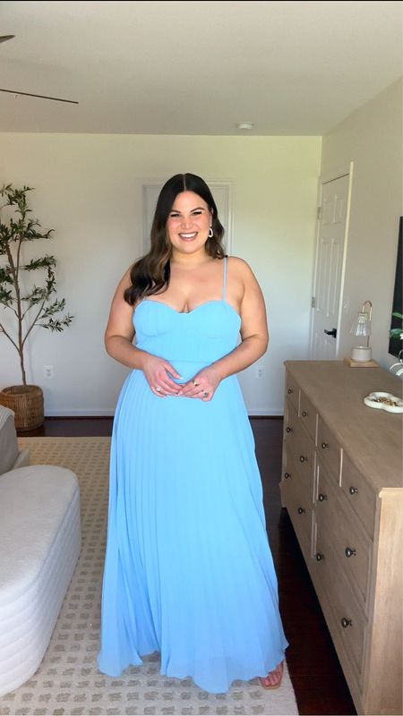 Spring wedding guest dress from Lulus! Wearing a size XL

Spring wedding, spring dresses, spring wedding guest dresses, wedding, wedding guest, spring wedding guest



#LTKSeasonal #LTKmidsize #LTKwedding