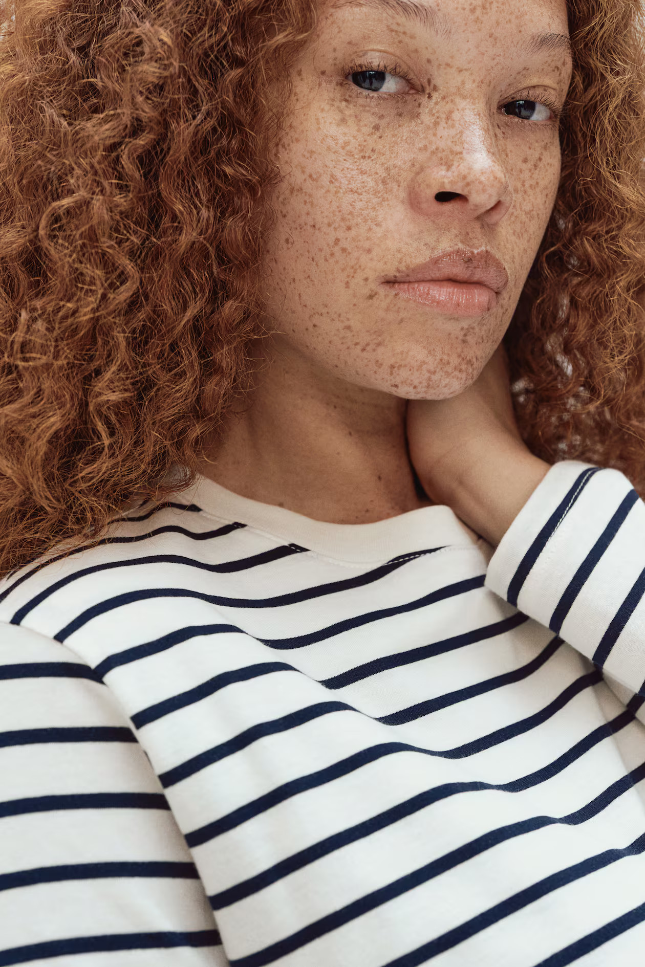 White/Striped | H&M (UK, MY, IN, SG, PH, TW, HK)