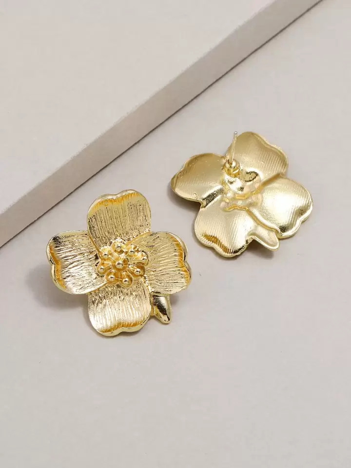 Flower Decor Stud Earrings Valentines | SHEIN